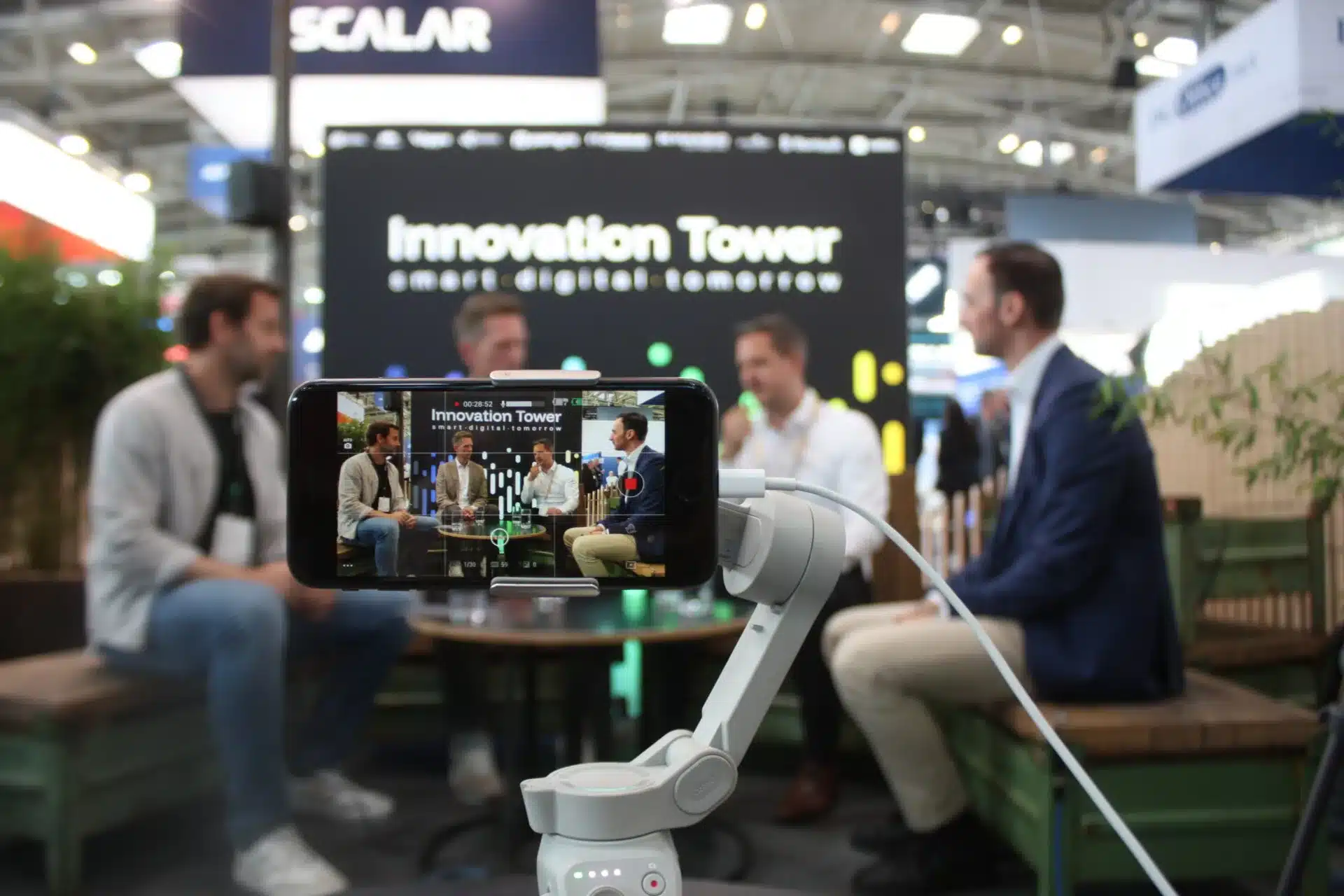 Hinter der Kamera bei Landt und Leute auf der Transport Logistic